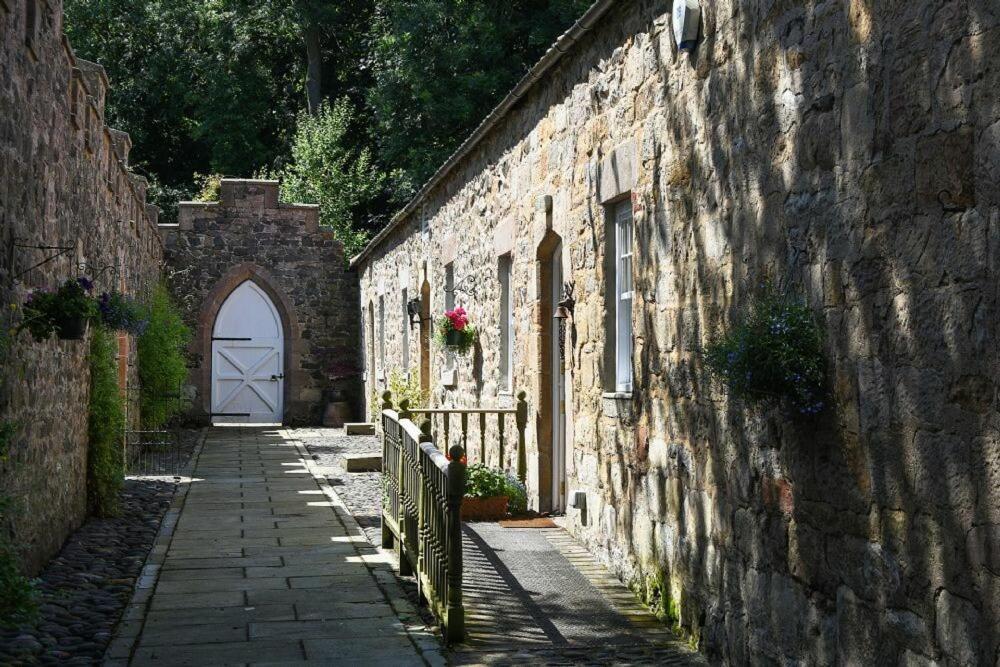 Craster Tower Coach House Villa Exterior photo